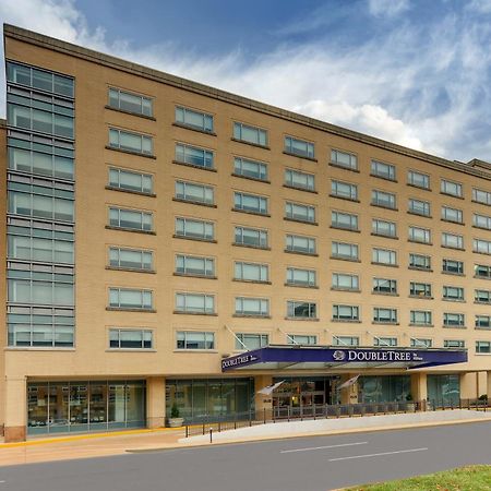 Doubletree By Hilton St. Louis Forest Park Exterior foto